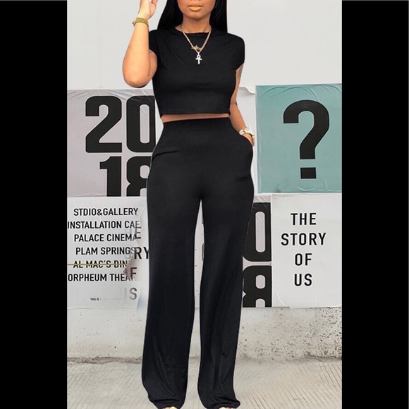 Dress Up Black Short Sleeve Crop Top & Pants W/ Pockets Outfit - Picture 1 of 6
